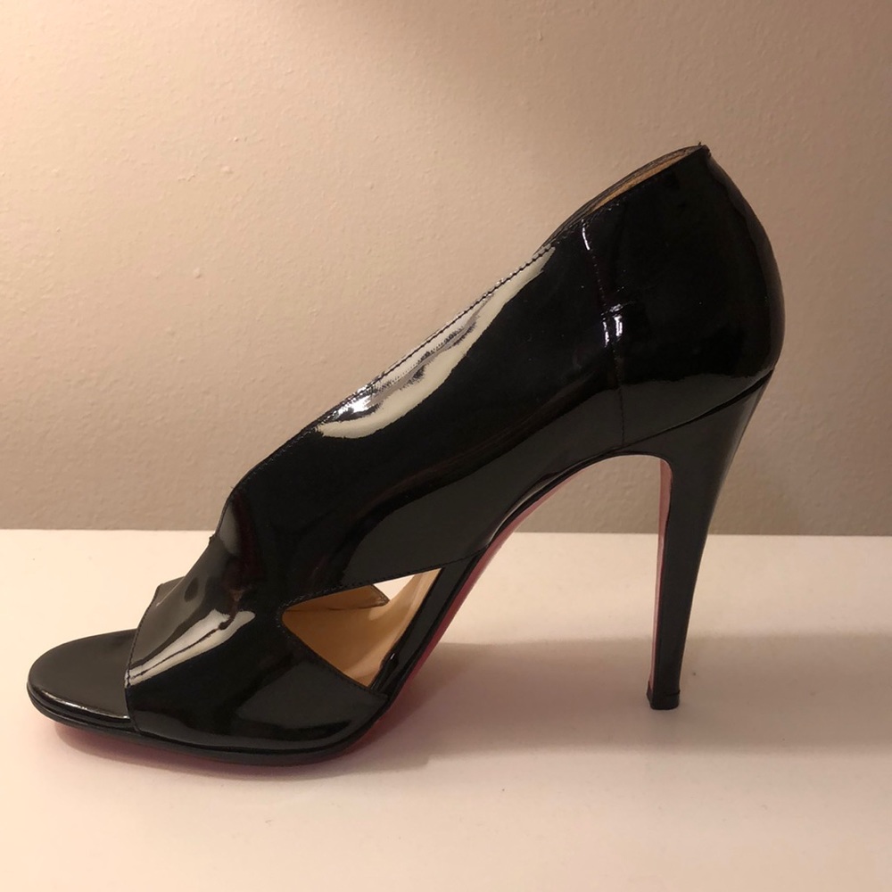Christian Louboutin Black patent heels